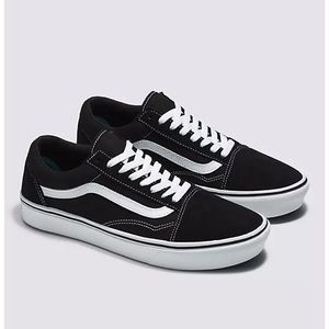 Vans Old Skool Black womens 9/mens 7.5